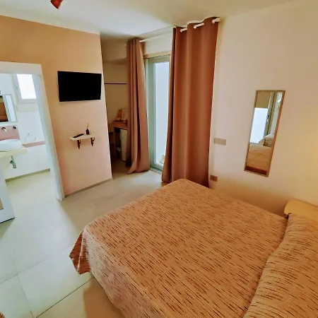 Tenuta Sofia * אוטרנטו